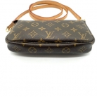 Monogram pochette louis vuitton