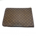 Louis Vuitton monogram folio holder