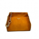 Prada Enchainé