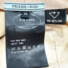 prada gorro