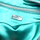 prada verde