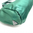 prada verde