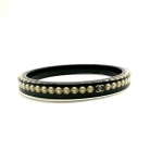 Pulsera de resina y perlas Chanel