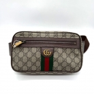 riñonera Gucci GG Supreme