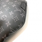 Louis Vuitton Discovery PM