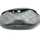 riñonera Louis Vuitton Monogram Eclipse