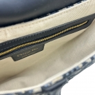 Saddle