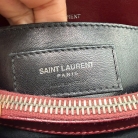 Saint Laurent modelo Lou