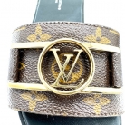 Sandalias Louis Vuitton. El mule refinado protagonista