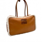 shopper Beau Miu Miu realizzata in morbida pelle di agnello marrone con finiture in lana