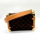 Side Trunk