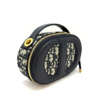 Signature Oval Camera