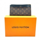 Slim purse