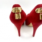 Scarpe con tacco Louis Vuitton in camoscio rosso