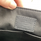 Take off Louis Vuitton