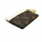 tarjetero Louis Vuitton modelo LV Charms