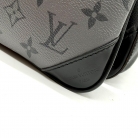 trio messenger louis vuitton