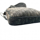 Triple Pouch Saddle