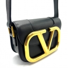 Valentino Garavani V logo